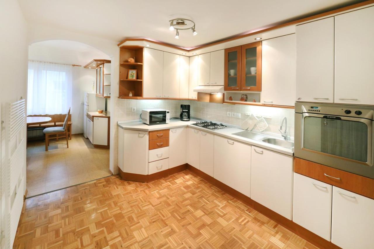 Apartma Vila Zigmund Cerknica ภายนอก รูปภาพ