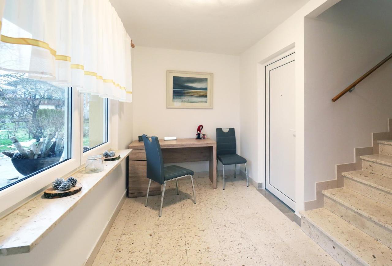Apartma Vila Zigmund Cerknica ภายนอก รูปภาพ