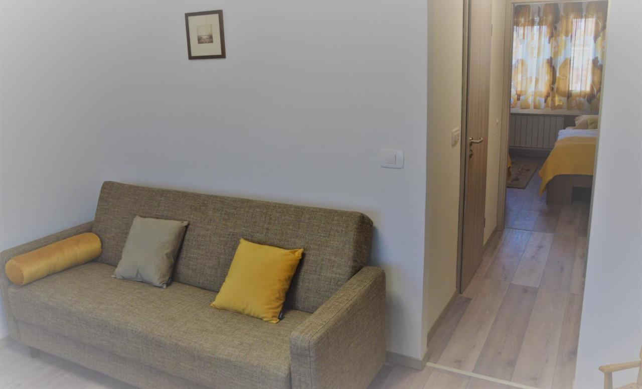 Apartma Vila Zigmund Cerknica ภายนอก รูปภาพ